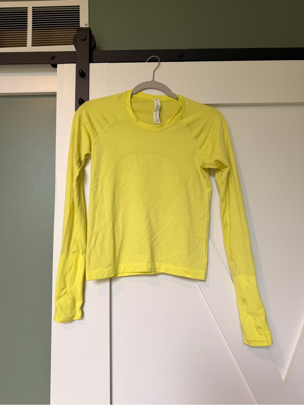Lululemon swiftly 6